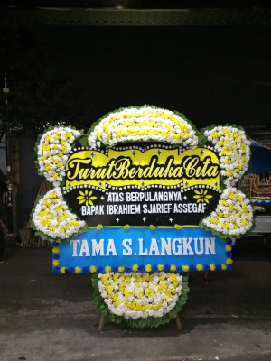 Papan Bunga Duka di Kepulauan Seribu Selatan